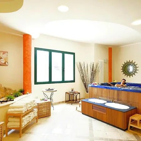 In Cecina Mare Near Sandy Beaches * Marina di Cecina